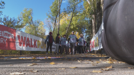 Hundreds walk, run in support of Calgary families affected by dementia