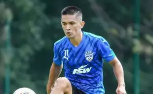 Unlock The Secret Behind Sunil Chhetri's Incredible Fitness; Know All About His Post-Dinner Stretching