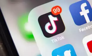 Are You Hooked On TikTok? Here's What An Impending US Ban Could Mean for Your Mental Health